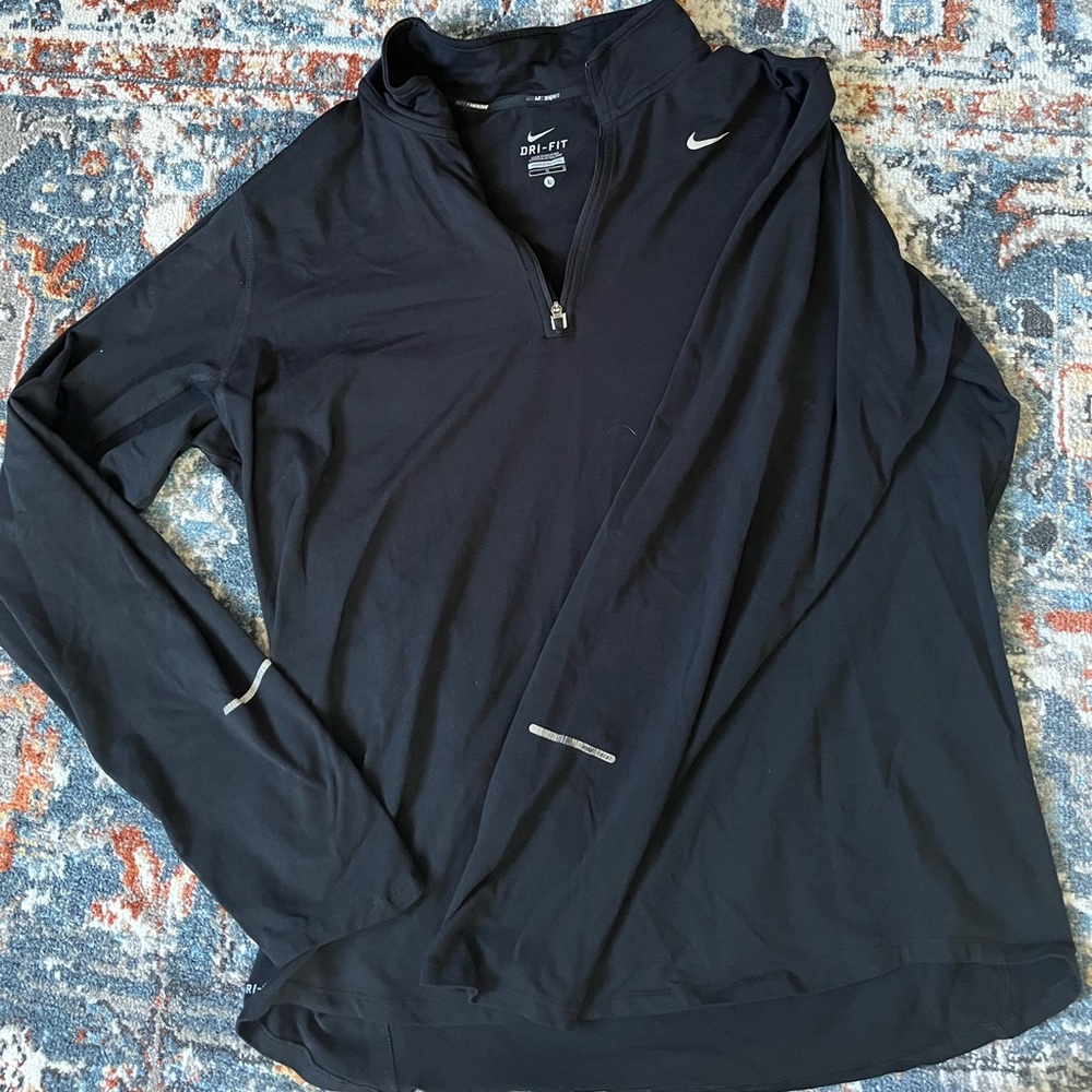 Men’s size large black Nike quarter zip